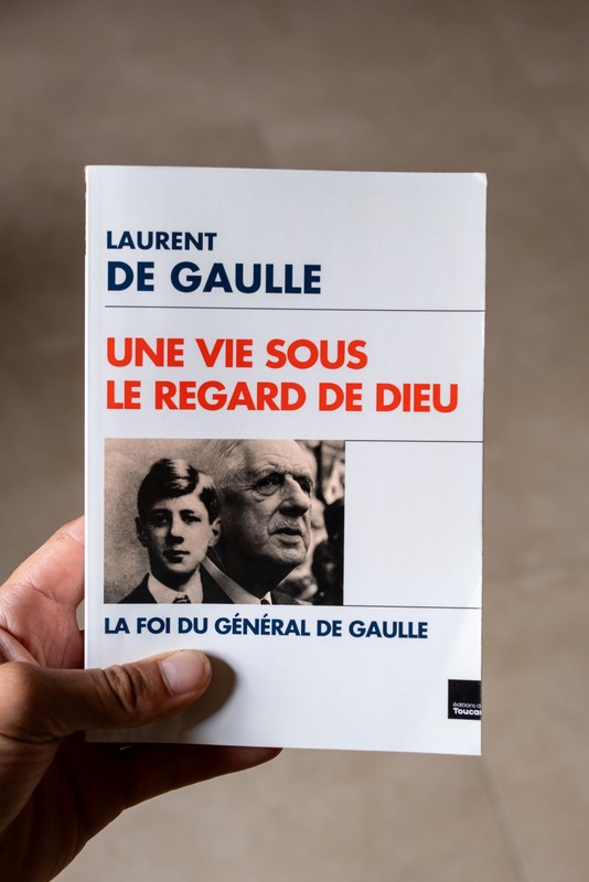 Coperta cărții scrise de Laurent de Gaulle despre strabunicul său. Foto: arhiva personală
