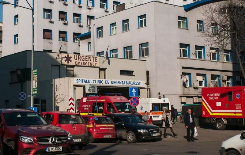 Profesorul acuzat de viol de la Colegiul Sava din București, internat în stare gravă, după ce a încercat să se sinucidă