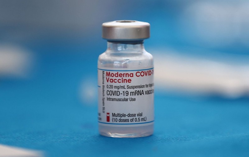 Vaccinuri anti-COVID, vândute pe Darknet la prețuri de până la 1.200 de dolari pentru o doză