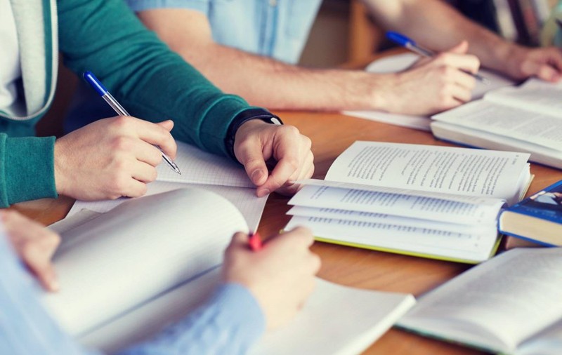 Condițiile în care străinii pot studia în România. Ce transmite Inspectoratul General pentru Imigrări