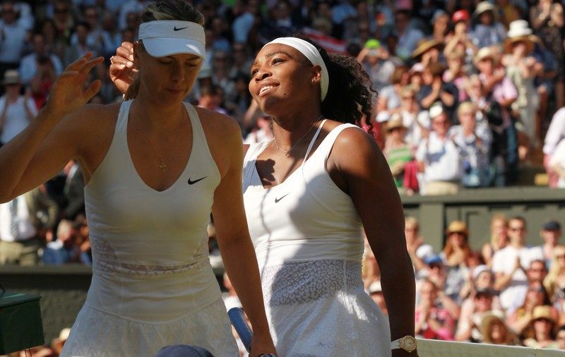 Serena Williams a învins-o pe Sharapova şi va juca finala cu Garbine Muguruza