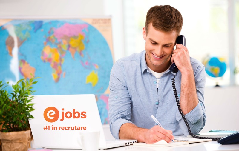 Vrei să călătorești și să câștigi bani? Pe eJobs.ro găsești oferte cu salarii de peste 1.000 de euro pe lună