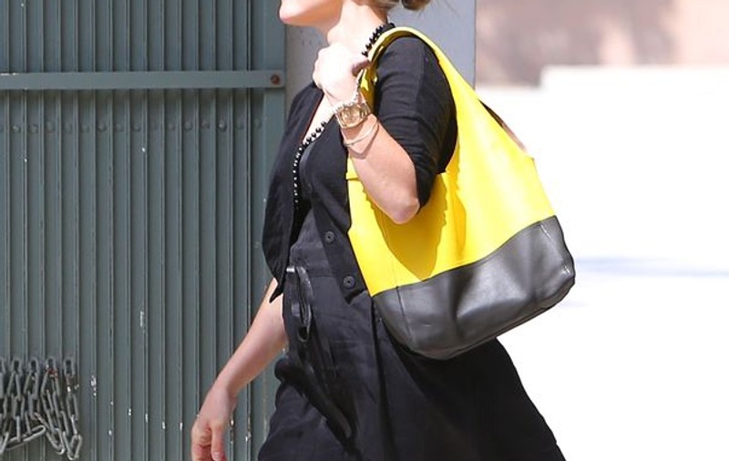 Uite primele imagini cu Reese Witherspoon însărcinată! 