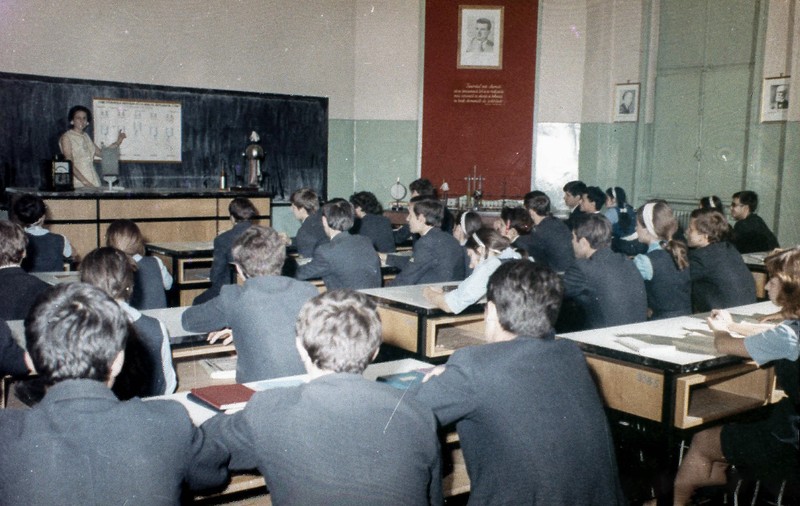Vedere de acum 50 de ani. Cum am învățat într-un liceul industrial în anii ‘70 și de ce mă trec fiori gândindu-mă la școala de astăzi