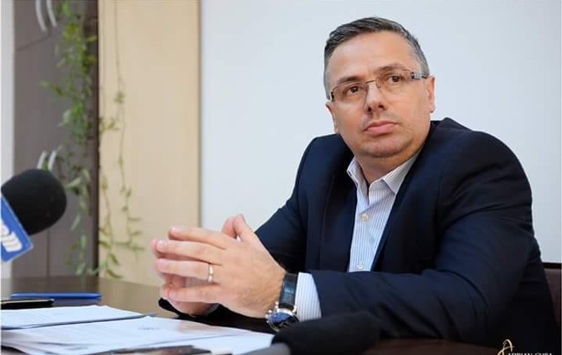 Deputatul PMP Petru Movilă redepune proiectul de lege privind achiziționarea cartelelor PrePay doar cu buletinul. Minorii nu le vor putea cumpăra