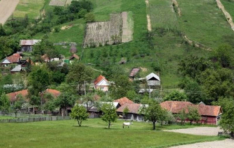 Un sat întreg din Bihor a fost revendicat în instanță