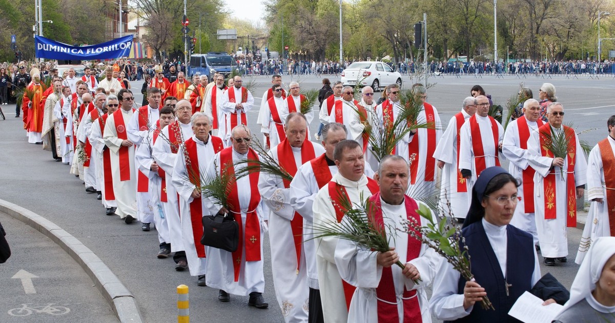 Sărbătoarea Floriilor în centrul Bucureștiului, pe 29 martie