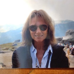 Jacqueline Bisset a fost în România