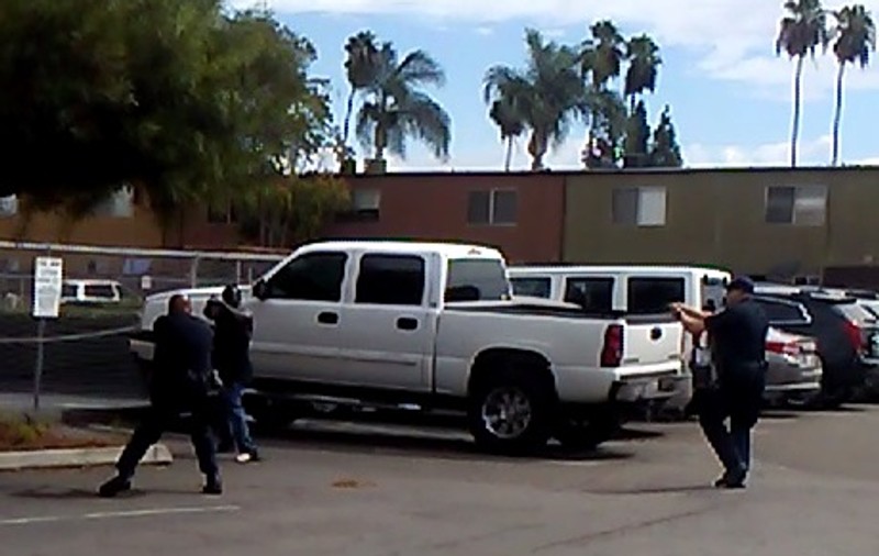 Poliția din San Diego a făcut publice imagini video cu uciderea unui bărbat de către poliție
