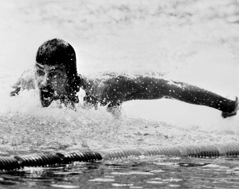 Legendarul înotător Mark Spitz: «Mustața m-a făcut mai rapid»