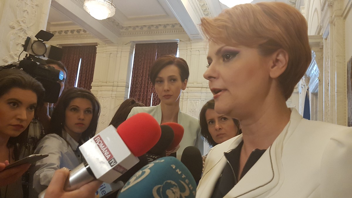 Lia Olguţa Vasilescu îi răspunde lui Eugen Teodorovici. Lia Olguța Vasilescu, în dialog cu presa