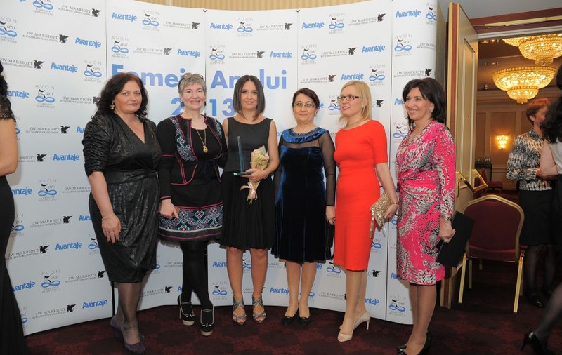 Revista AVANTAJE a premiat FEMEIA ANULUI | FOTO