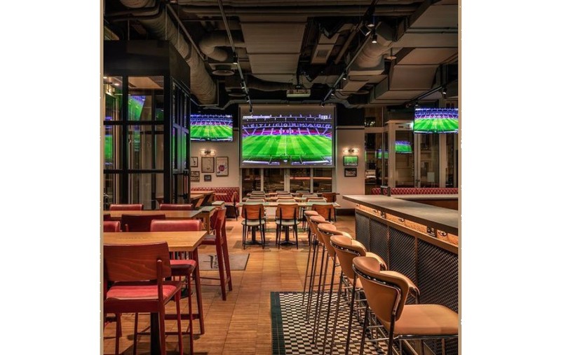 Organizarea restaurantului pentru serile de meci de fotbal