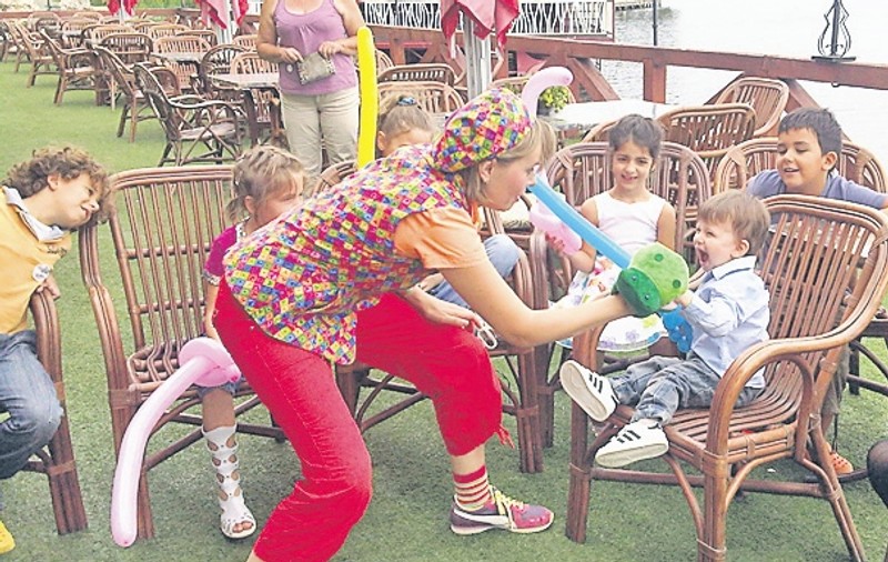 Petrecere pentru băieţelul Anei Maria Prodan!
