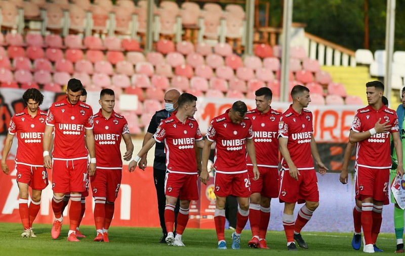 Dinamo, pas greșit acasă cu Poli Iași. Echipa din Ștefan cel Mare rămâne pe loc retrogradabil