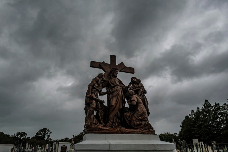 Uraganul Ida este așteptat să lovească duminică, 29 august, când se împlinesc 16 ani de la Katrina, care a distrus mare parte din New Orleans. Foto: EPA-EFE/DAN ANDERSON