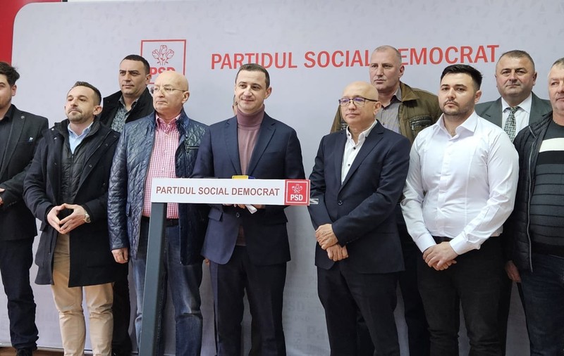 PSD Timiș recrutează masiv din PNL, USR și alte partide pentru alegerile locale. Simonis: „Sunt 19-20 de primari şi viceprimari”