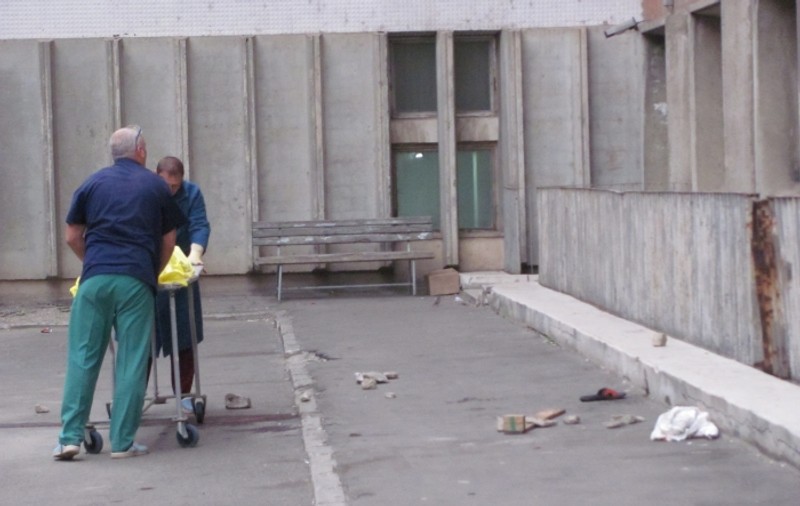 SUICID LA SPITAL! Un pacient s-a aruncat pe fereastră, la Galaţi  