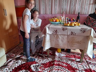 Două dintre fetiţe, sărbătorind Paştele de anul acesta | Foto: Facebook