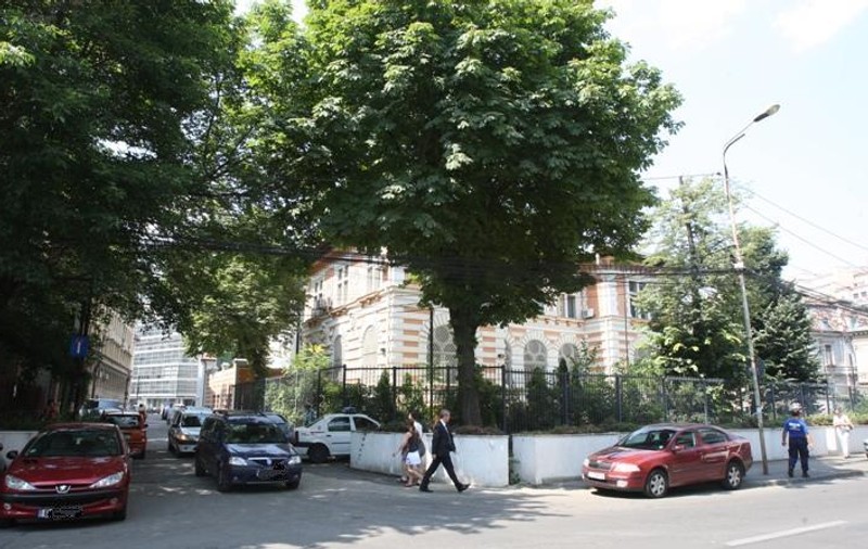 S-a redeschis circulaţia în jurul fostei Ambasade SUA din Bucureşti