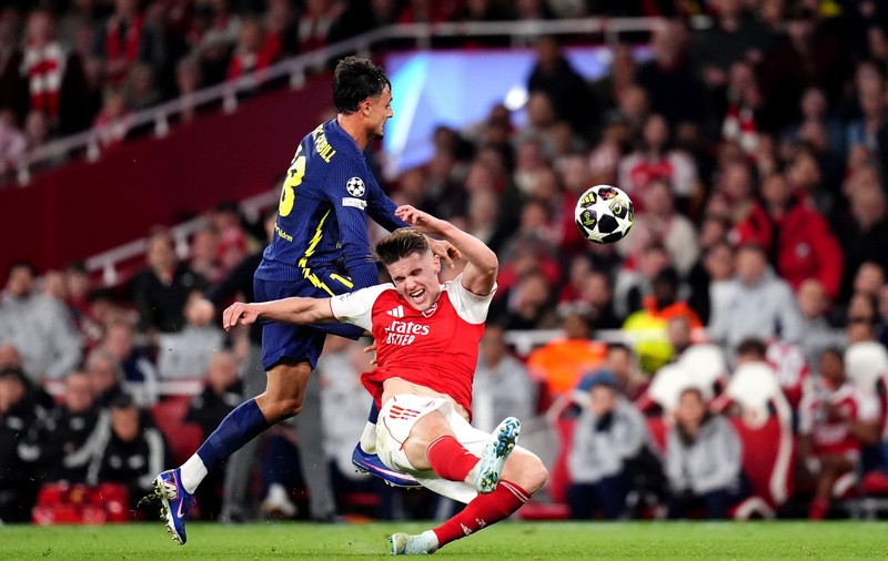 Arsenal Londra o învinge pe Atletico Madrid și se califică după 20 de ani în finala Champions League