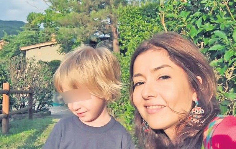 VIDEO EXCLUSIV/ Oana Sîrbu face dezvăluiri despre relația cu fiul ei: «A învățat să se uite în oglindă înainte să iasă din casă»