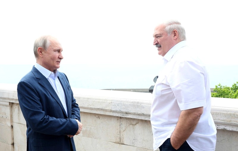 Șeful Crucii Roșii din Belarus recunoaște că organizația este implicată în scoaterea copiilor ucraineni din țara devastată de război și aducerea lor în Belarus