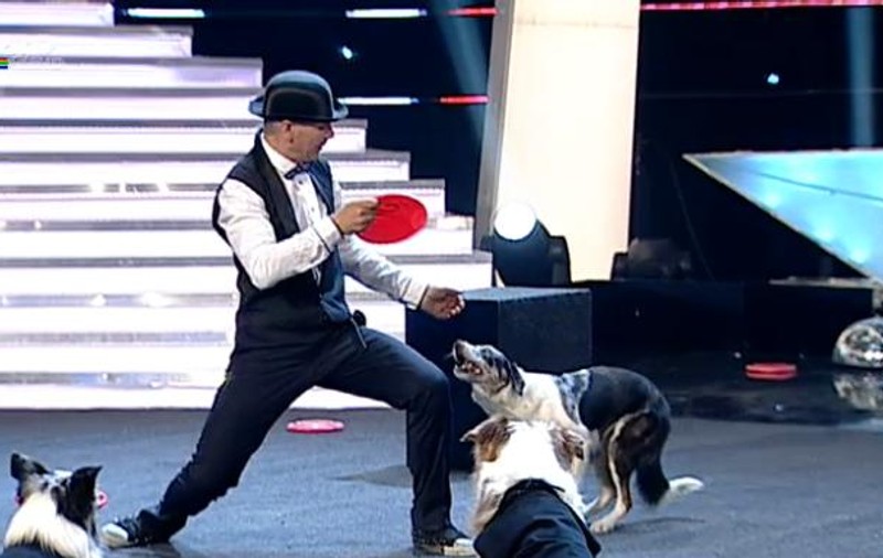 "Aş vrea să fii ÎN FINALĂ! Mi se pare FANTASTIC!" Iată NUMĂRUL care L-A CONVINS pe Mihai Petre! FOTO