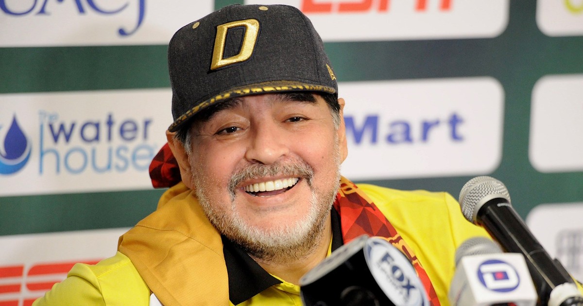 Diego Maradona a fost externat din spital