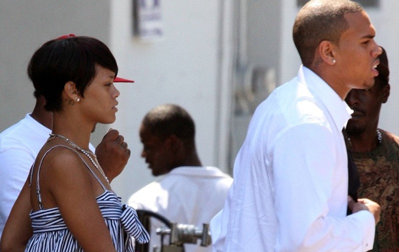 Chris Brown: ”Chiar ţin la Rihanna”