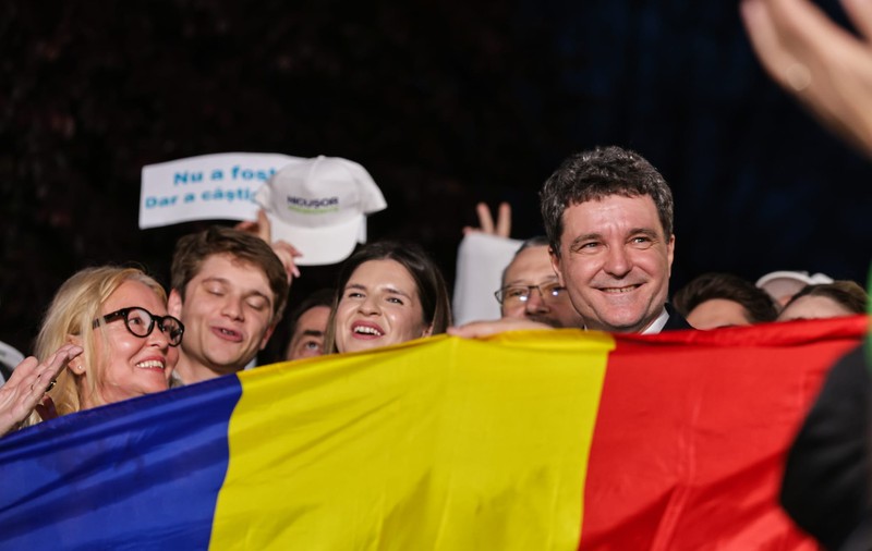 Filmul unei victorii: tensiunea trăită de echipa lui Nicușor Dan în ultimele ore din ziua alegerilor. „Bă, ce ne facem la Primărie?” REPORTAJ