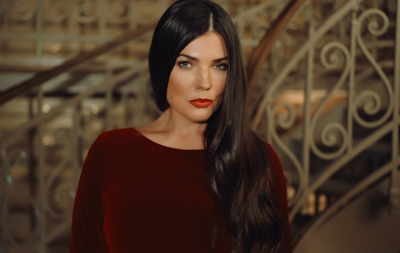 Cum se poartă colegii la școală cu Elena, fetița adoptată de Paula Seling. Artista spune adevărul. „Lucrurile chiar așa sunt în realitate”