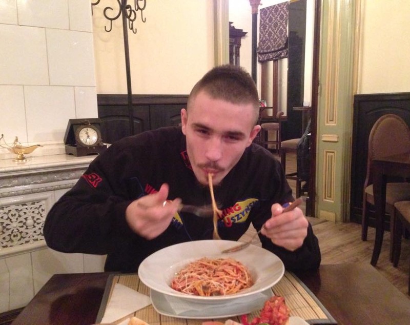 VIDEO/ Amansio Paraschiv vrea să îşi ”mănânce” adversarul la Monza: ”Îl fac spaghete”