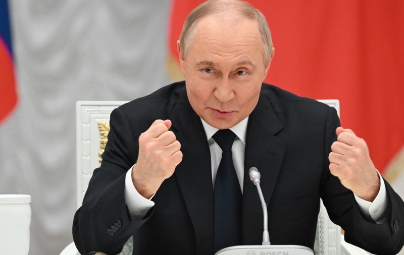 Occidentul îl ajută pe Vladimir Putin în războiul din Ucraina: Rusia câștigă miliarde din exporturile de combustibili fosili