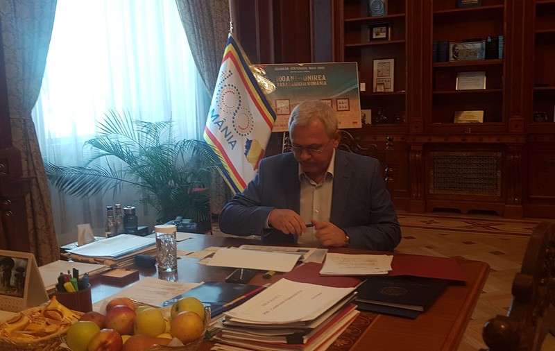 Dragnea spune că va face vineri un anunţ important, despre "teatrul" cu Ordonanţa pe Codurile Penale. Ce spune despre referendumul pe Justiţie