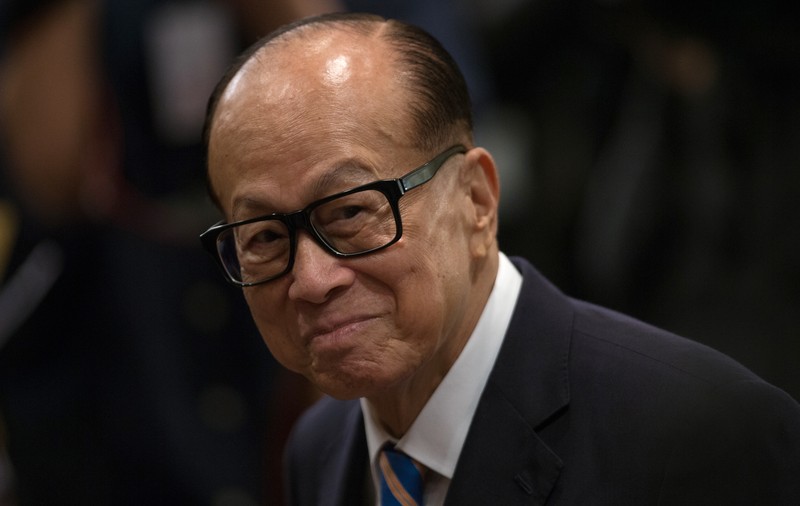 Li Ka-shing, al doilea cel mai bogat om din Asia, se retrage de la conducerea imperiului său financiar
