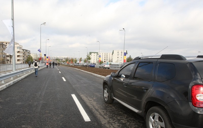 Pe NOUL POD DESCHIS AZI în CAPITALĂ scuteşti 15 minute de la Colentina la Pantelimon 