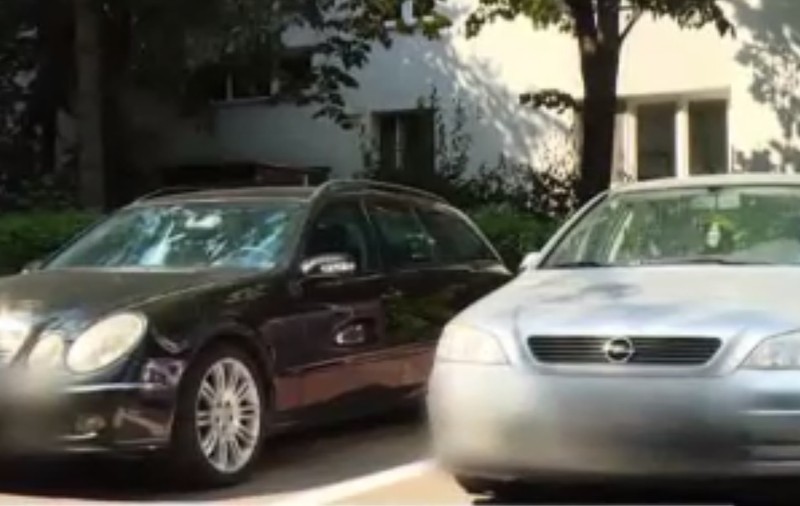 Un loc de parcare de reşedinţă din sectorul 3, concesionat pe viaţă cu 20.000 de lei