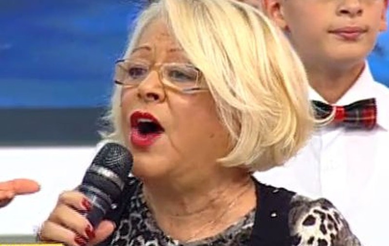 MIRABELA DAUER: ”PRIMII mei PANTOFI i-am AVUT la 16 ANI!”
