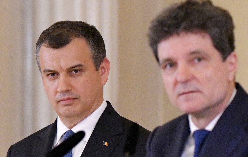 Faci cum consideră Nicușor, sau ți se întâmplă lucruri? Așa crește extremismul…