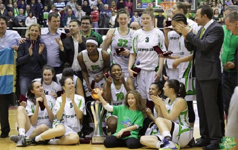 Fetele de la Sepsi Sf. Gheorghe au cucerit, în premieră, Cupa României
