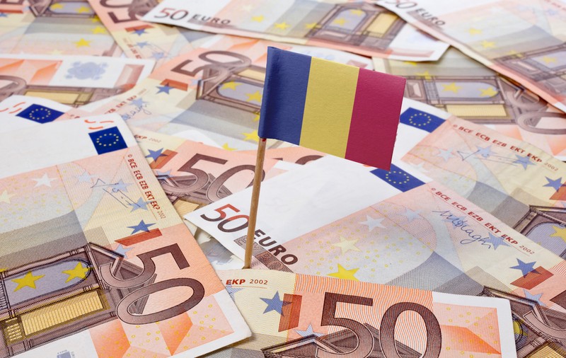 Datoria publică a României a crescut cu 8 miliarde de euro într-o lună. Gradul de îndatorare a depășit 52% din PIB