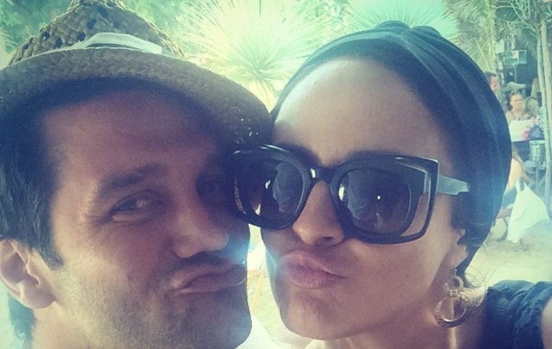 ADELINA şi CRISTI CHIVU, într-una dintre CELE MAI FRUMOASE IPOSTAZE alături de FETIŢELE LOR!
