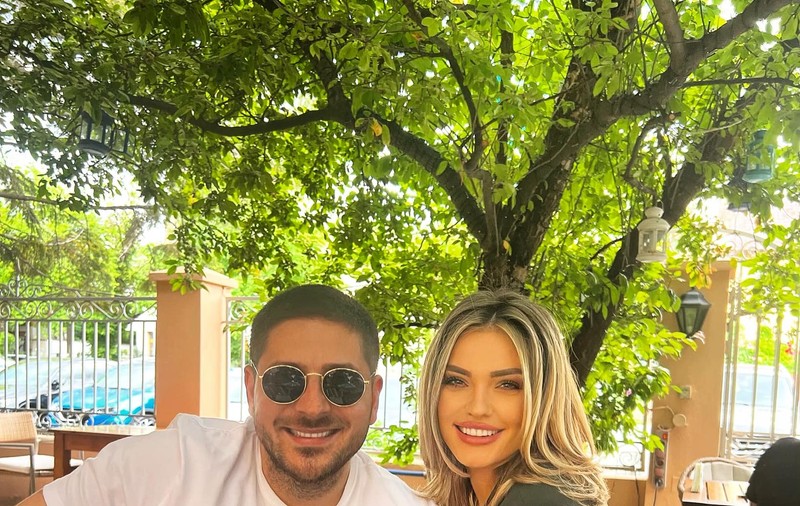 Diana, fiica lui Adrian Enache, a anunțat sexul bebelușului. Băiatul lui Sorin Ovidiu Vîntu va deveni tată
