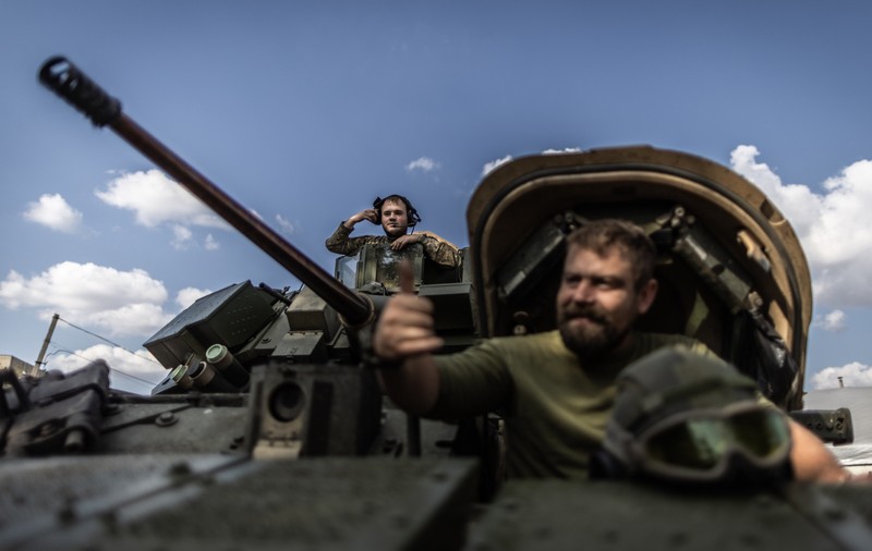 Contraofensiva ucraineană are succes, susține un consilier al lui Zelenski. „Inițiativa aparține în întregime Kievului”