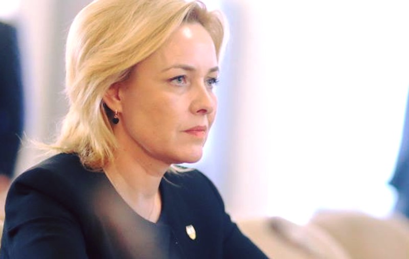 Se cere demisia ministrului Carmen Dan, după tentativa de jaf de la Sinești: Peste 15.000 de polițiști s-au pensionat în ultimii 2 ani