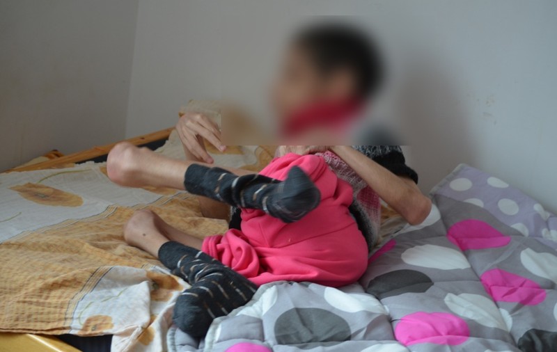 CONDIŢII ÎNFIORĂTOARE pentru 93 de suflete dintr-un AZIL 