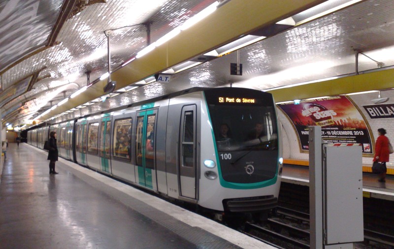 Noile trenuri de metrou care vor circula pe Magistrala Eroilor-Râul Doamnei, livrate de francezi