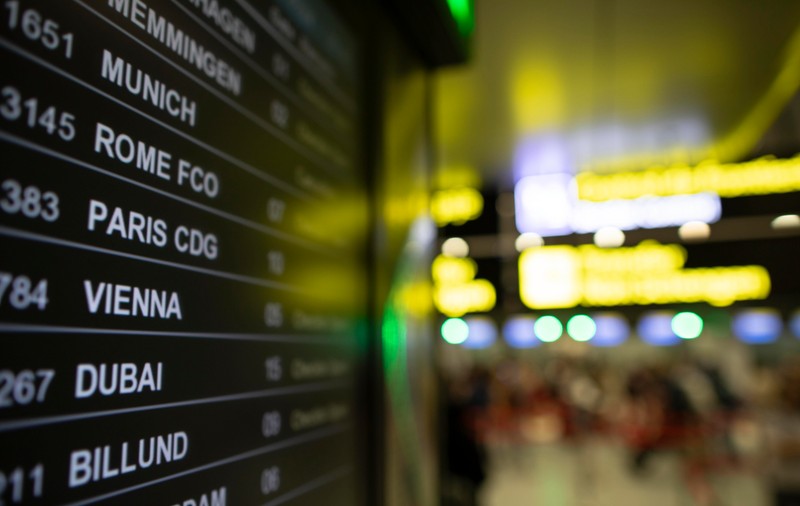 Zbor direct între capitala Azerbaidjanului, Baku, şi Bucureşti, de două ori pe săptămână. Cât durează cursa și cât costă viza