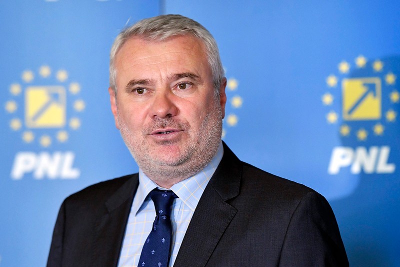 Gigel Știrbu / Hepta